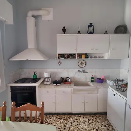 Matina 2 Apartment Kyparissia